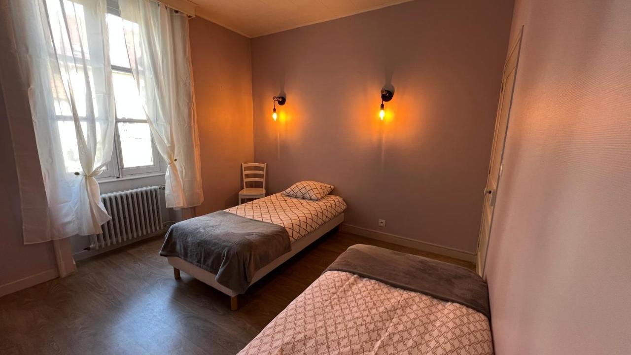 Appartement T4 70M2 - Meuble - Centre Ville - Proche Thermes Лон-льо-Соние Екстериор снимка